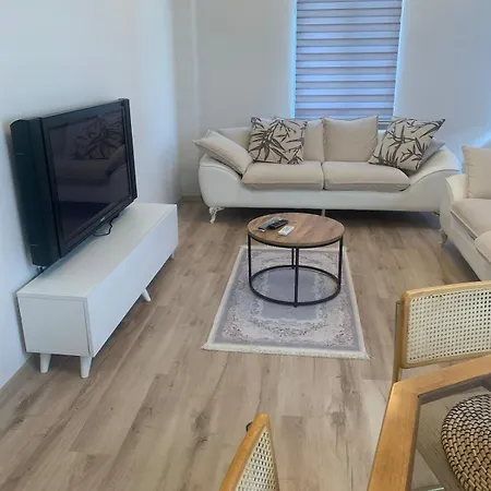 Big Flat 20 Minutes To Oldtown Apartment *