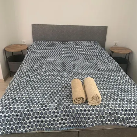 Big Flat 20 Minutes To Oldtown Apartment *