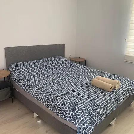 Big Flat 20 Minutes To Oldtown Apartment