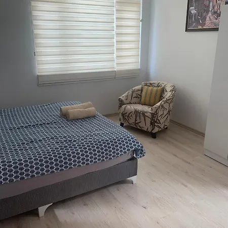 Big Flat 20 Minutes To Oldtown Apartament